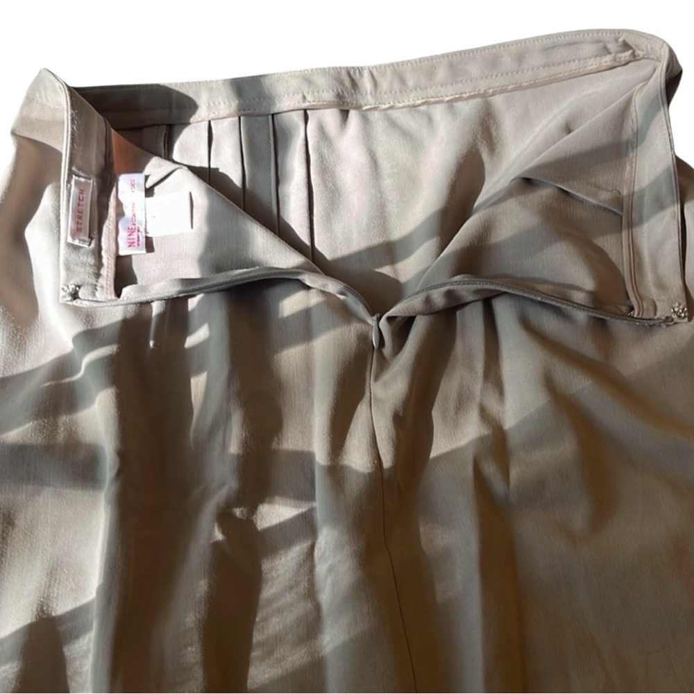 NWT Nine & co “mushroom” color skirt size 4 Women #10188 - Picture 7 of 7